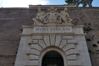 Vatican: Museums & Sistine Chapel Semi-Private Morning Tour - Vatican Museums: from Maps to Raphael’s Rooms in 2 hours