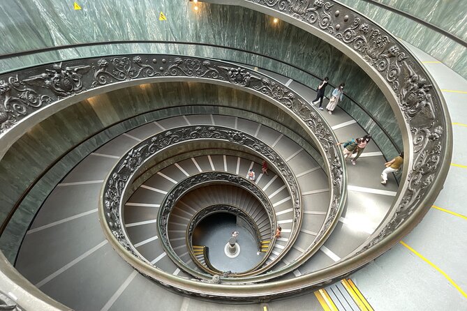 Vatican Museums & Sistine Chapel Semi-Private Tour - Sistine Chapel: how to handle silence and still understand what you see