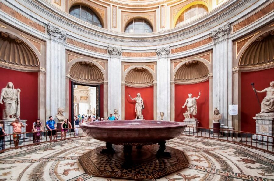 Vatican Museums & Sistine Chapel Skip-the-Ticket-Line Tour - Ending at St Peter’s Basilica: mosaics and a different kind of wow