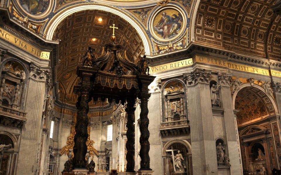 Vatican: Museums Sistine Chapel & St. Peter's Basilica Tour - Meeting Outside Café Vaticano (and Then Getting In Fast)