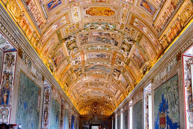 Vatican Museums, Sistine Chapel tour + skip the line ticket - Sistine Chapel with a guide: how the Last Judgment focus changes the visit