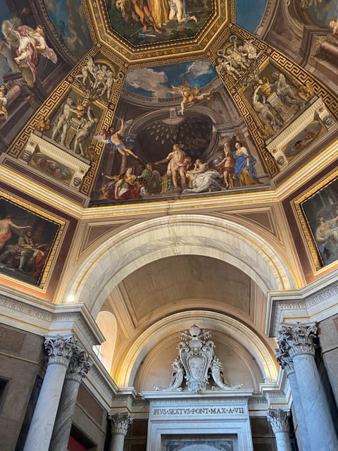 Vatican Museums, Sistine Chapel Tour with St Peter's Access - The Sistine Chapel: Seeing Creation of Adam with Better Context