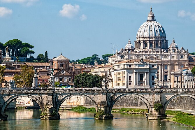 Vatican Museums & Sistine Chapel with Guided Tour Options - Meeting at Via Mocenigo and the real-world security line