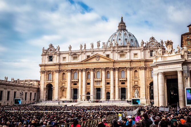 Vatican Papal Audience and Sistine Chapel Skip the Line Tour - St. Peter’s Square: the audience experience and what to expect