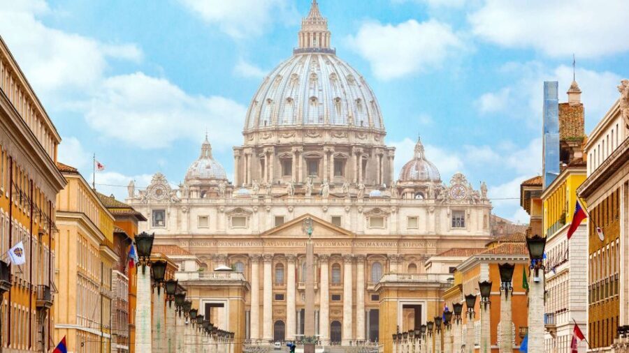 Vatican, Sistine Chapel and St. Peter's Semi Private Tour - Accessibility and Who This Tour Works For
