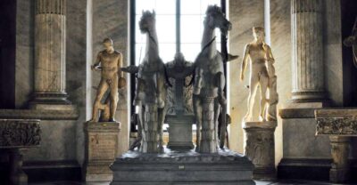 Vatican: Sistine Chapel and Vatican Museums Small Group Tour - Meeting point on Via Tunisi: start smart so the day stays calm