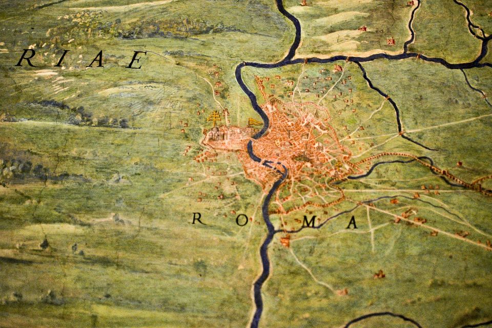 Vatican: Sistine Chapel and Vatican Museums Small Group Tour - Sistine Chapel: the silence makes the context matter