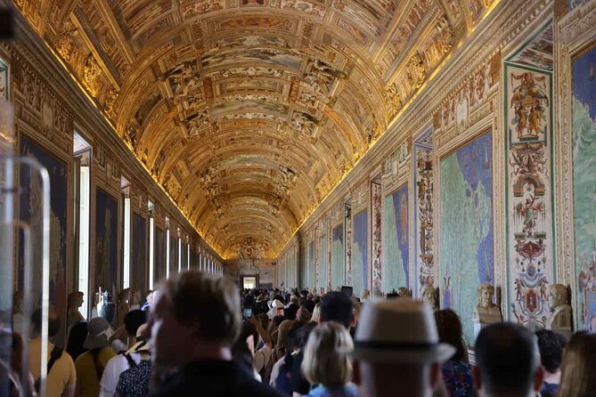 Vatican & St Peter's Basilica Tour: Unlock the Wonders - What to wear and bring so the visit runs smoothly