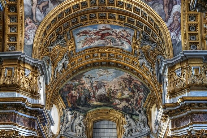 VIP Skip-the-Line Guided Tour: Sistine Chapel & Vatican Museums - Gallery of Tapestries and Maps: how the route keeps you from feeling lost